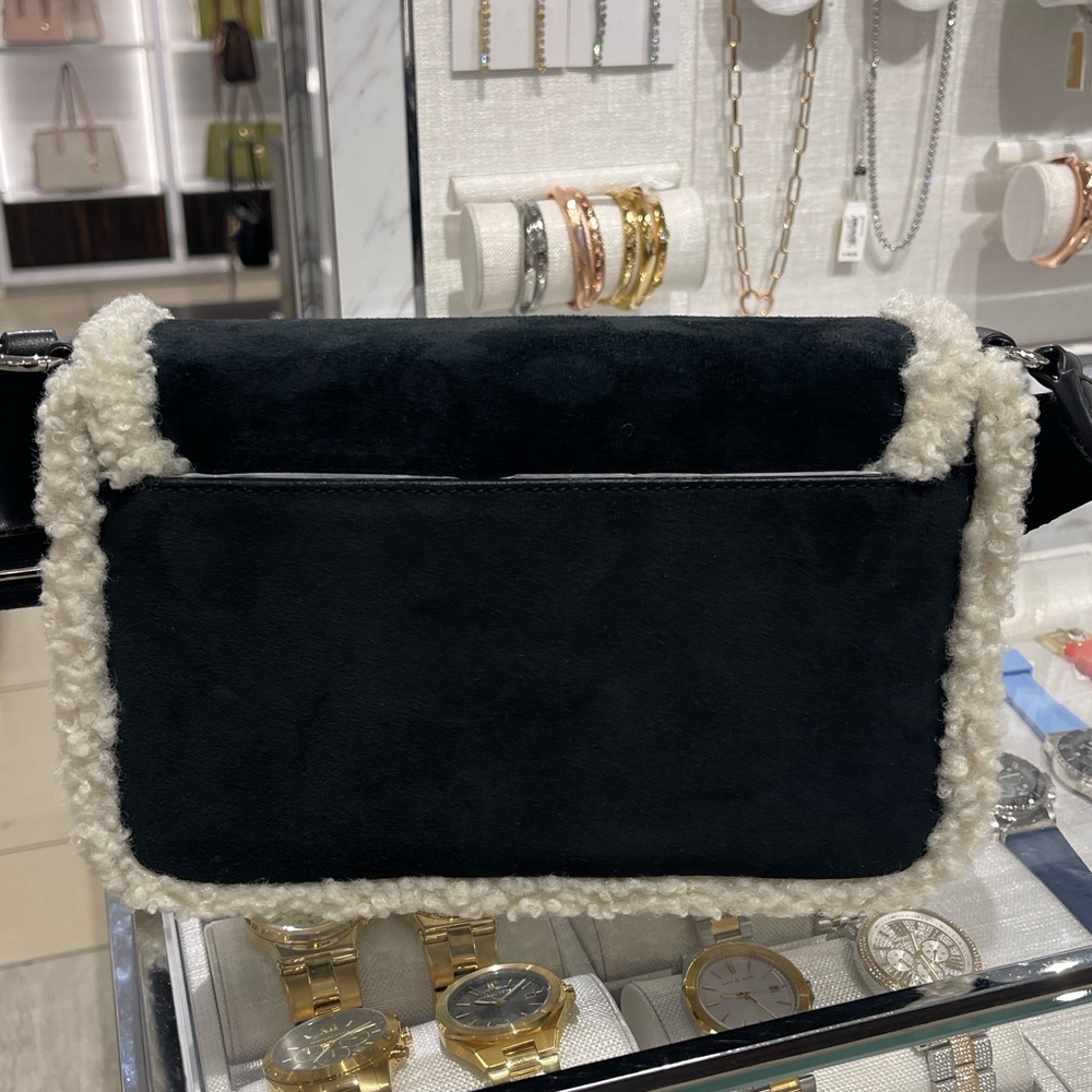 MICHAEL KORS Bradshaw Medium Suede and Faux Shearling Messenger Bag
Black 
NWT - Picture 8 of 16
